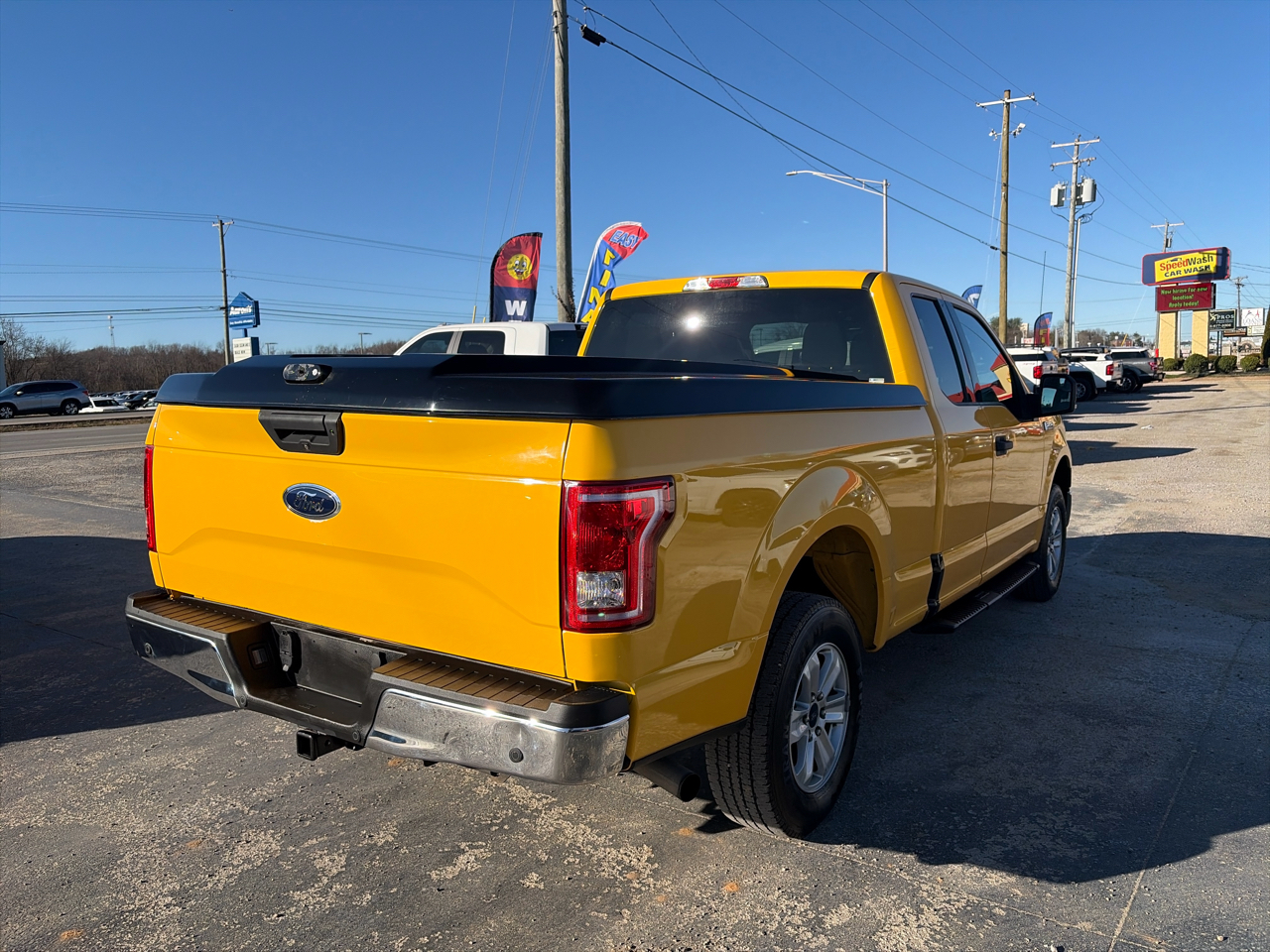 2017 Ford F-150 XLT photo 2