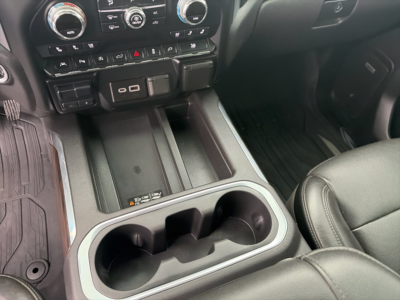 GMC Sierra 1500 4WD Crew Cab 147" SLT 2020