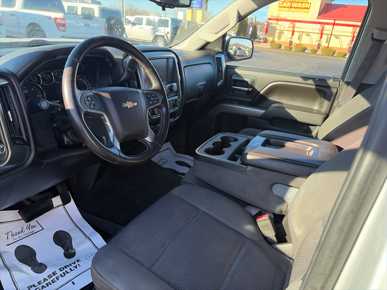 Chevrolet Silverado 1500 4WD Crew Cab 143.5" LT w/1LT 2016