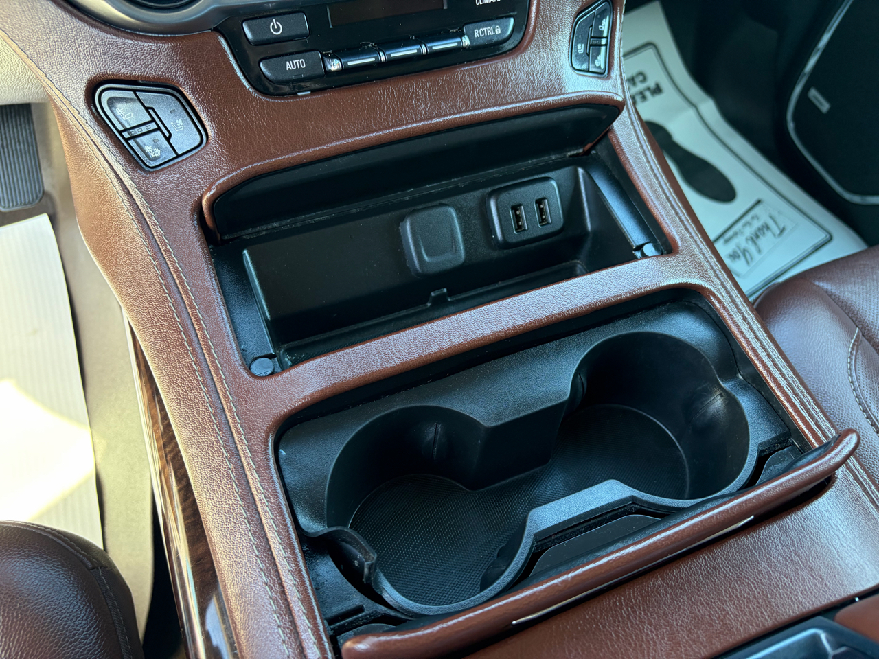 Chevrolet Tahoe 4WD 4dr Premier 2017