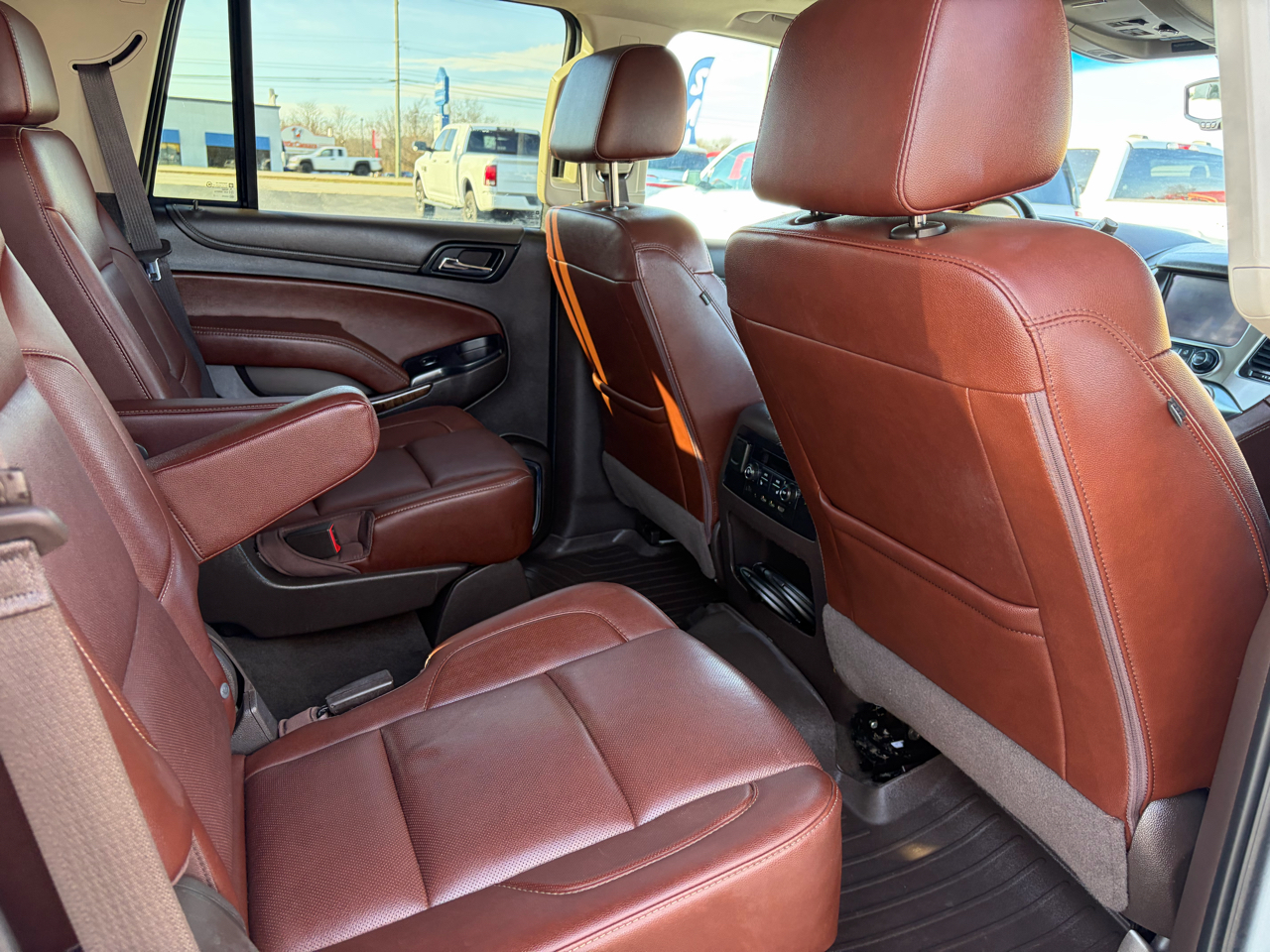 Chevrolet Tahoe 4WD 4dr Premier 2017