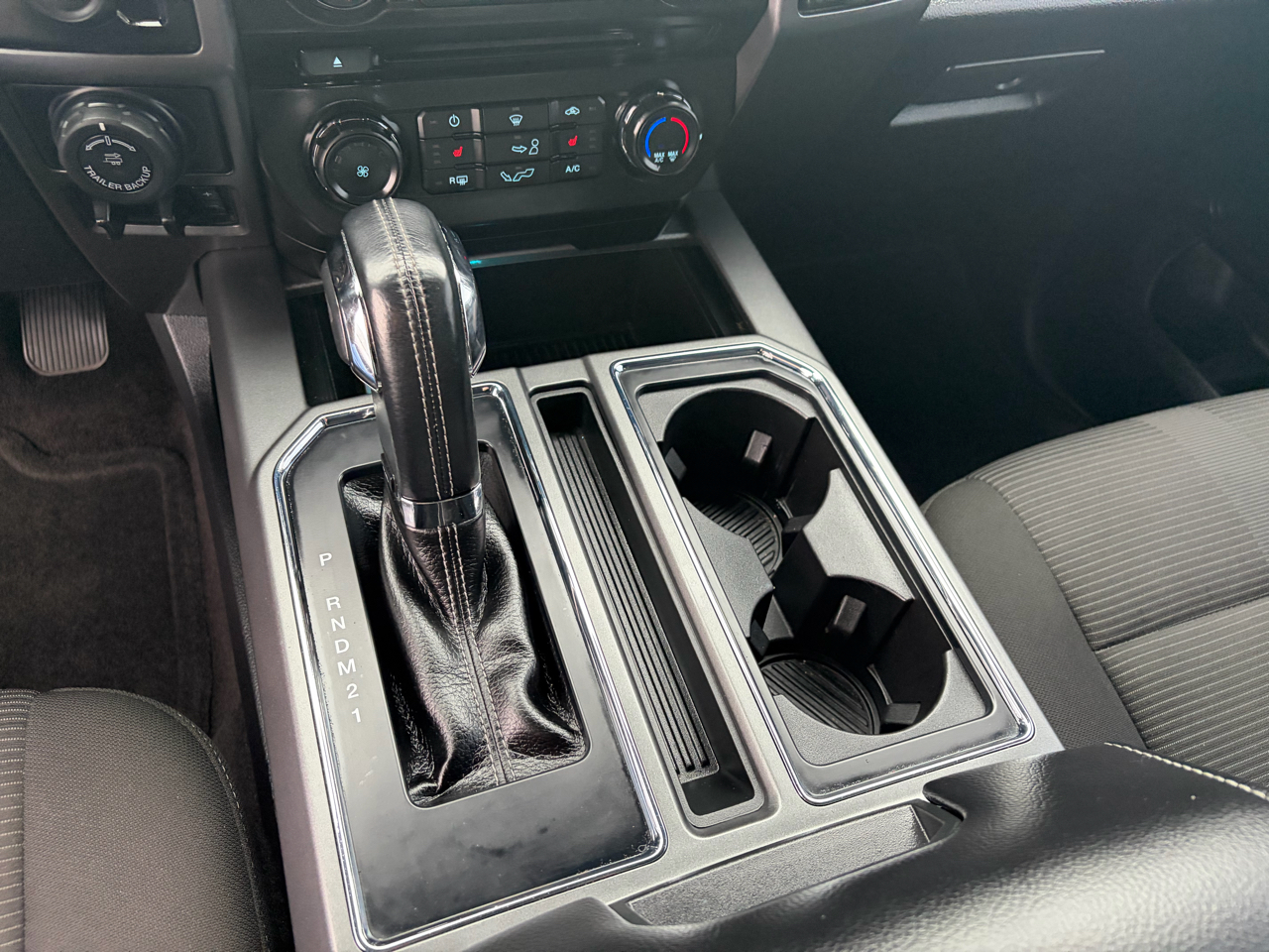 Ford F-150 XLT 4WD SuperCrew 5.5' Box 2017