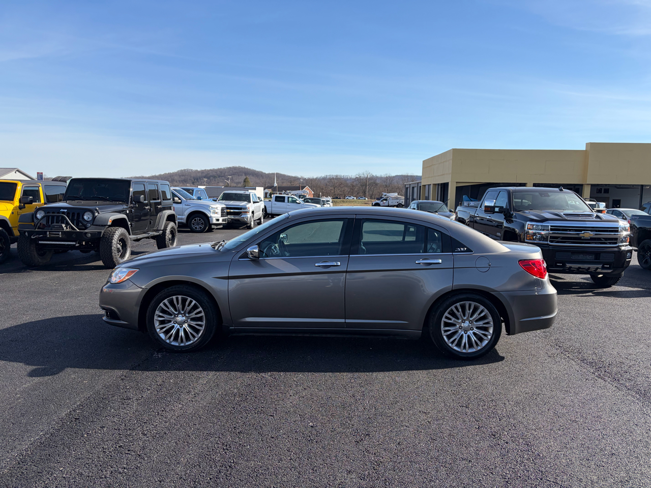 Chrysler 200 4dr Sdn Limited 2012