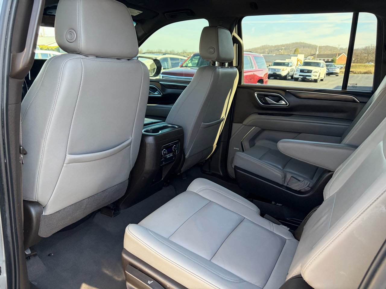 Chevrolet Suburban 4WD 4dr Z71 2021