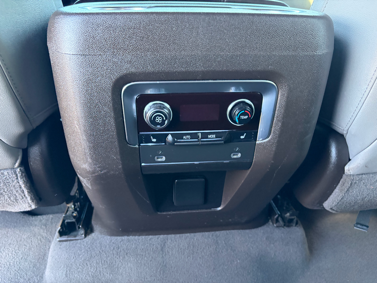 Chevrolet Suburban 4WD 4dr Z71 2021