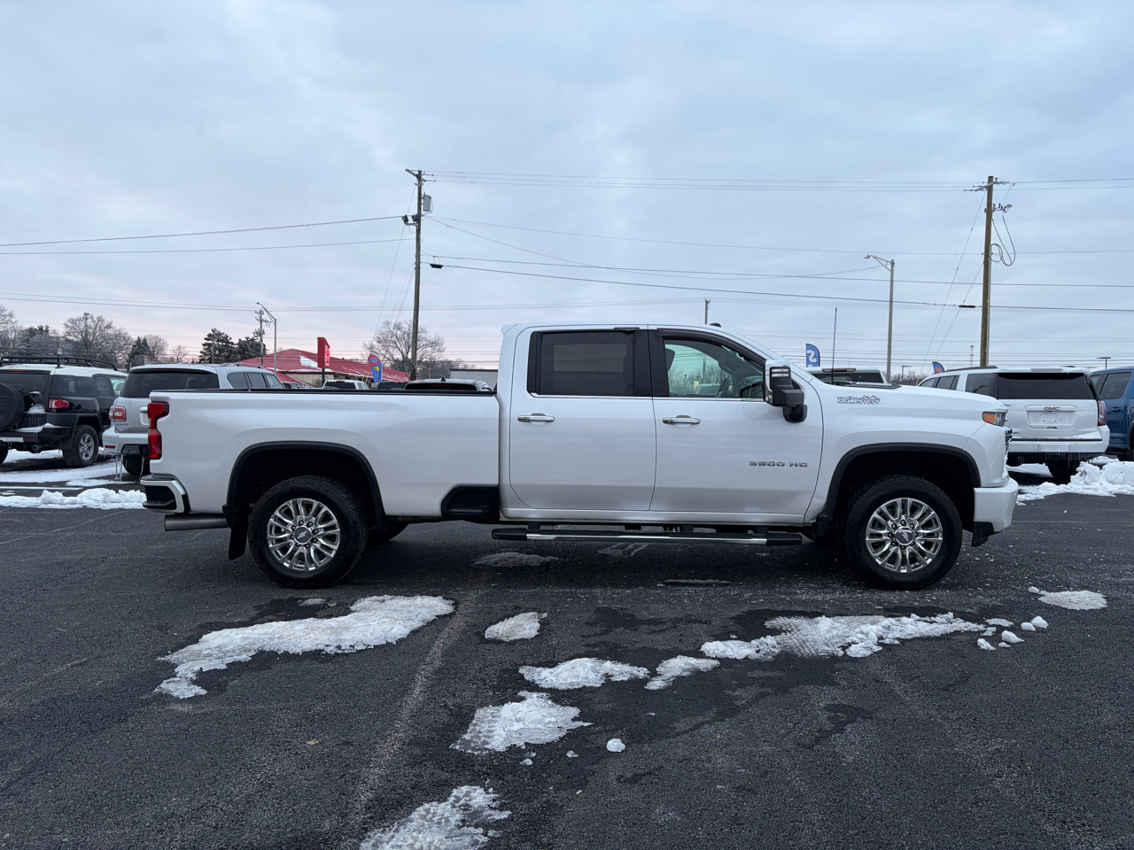 Chevrolet Silverado 3500HD 4WD Crew Cab 172" High Country 2020