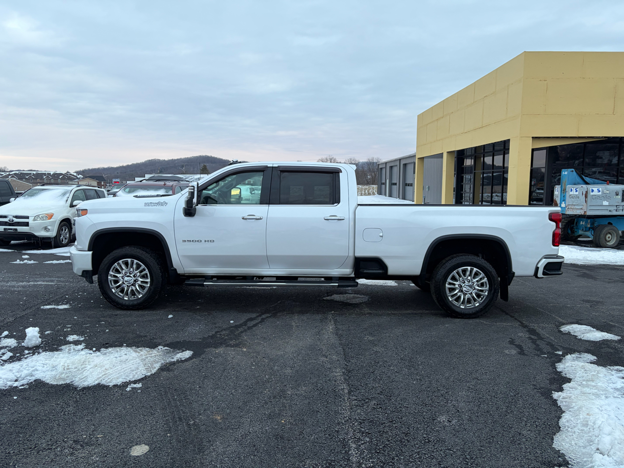 Chevrolet Silverado 3500HD 4WD Crew Cab 172" High Country 2020
