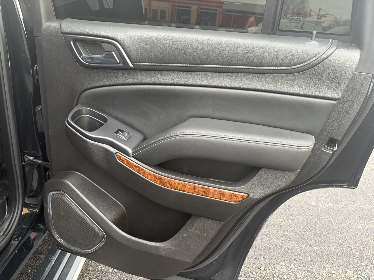 Chevrolet Tahoe 4WD 4dr Premier 2017