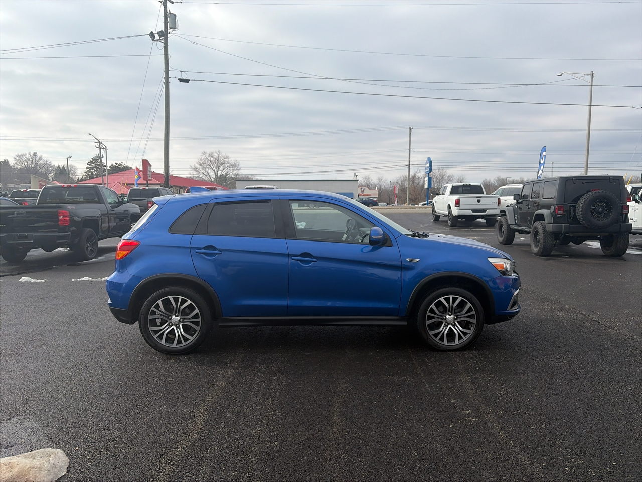 Mitsubishi Outlander Sport ES 2.0 CVT 2019