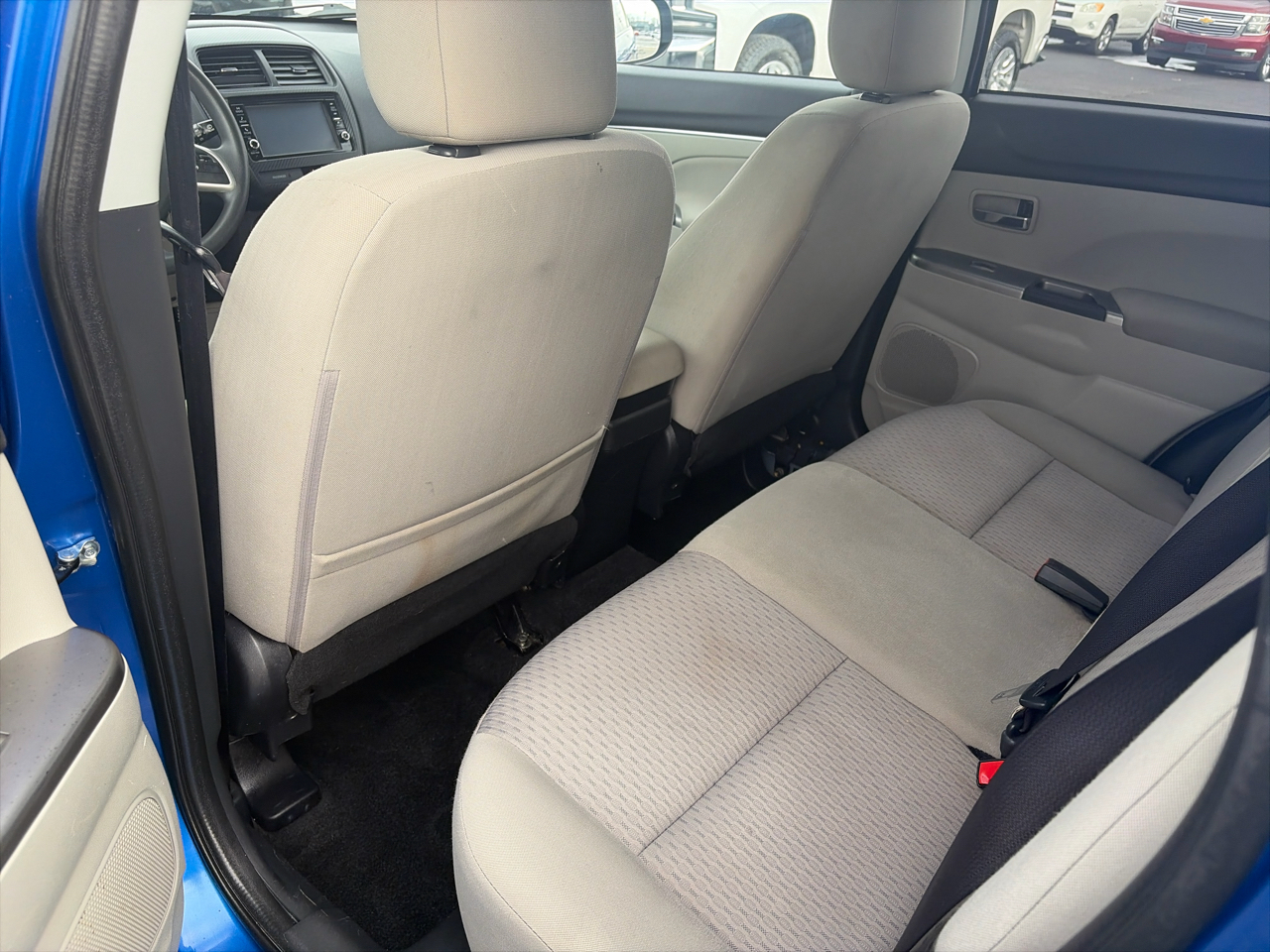 Mitsubishi Outlander Sport ES 2.0 CVT 2019