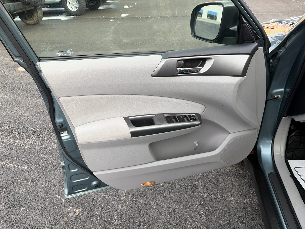 Subaru Forester 4dr Auto 2.5X Limited 2011