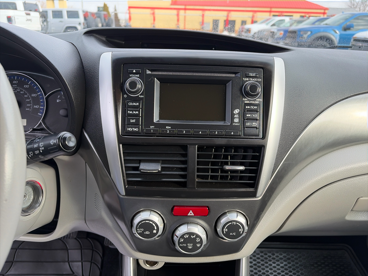 Subaru Forester 4dr Auto 2.5X Limited 2011