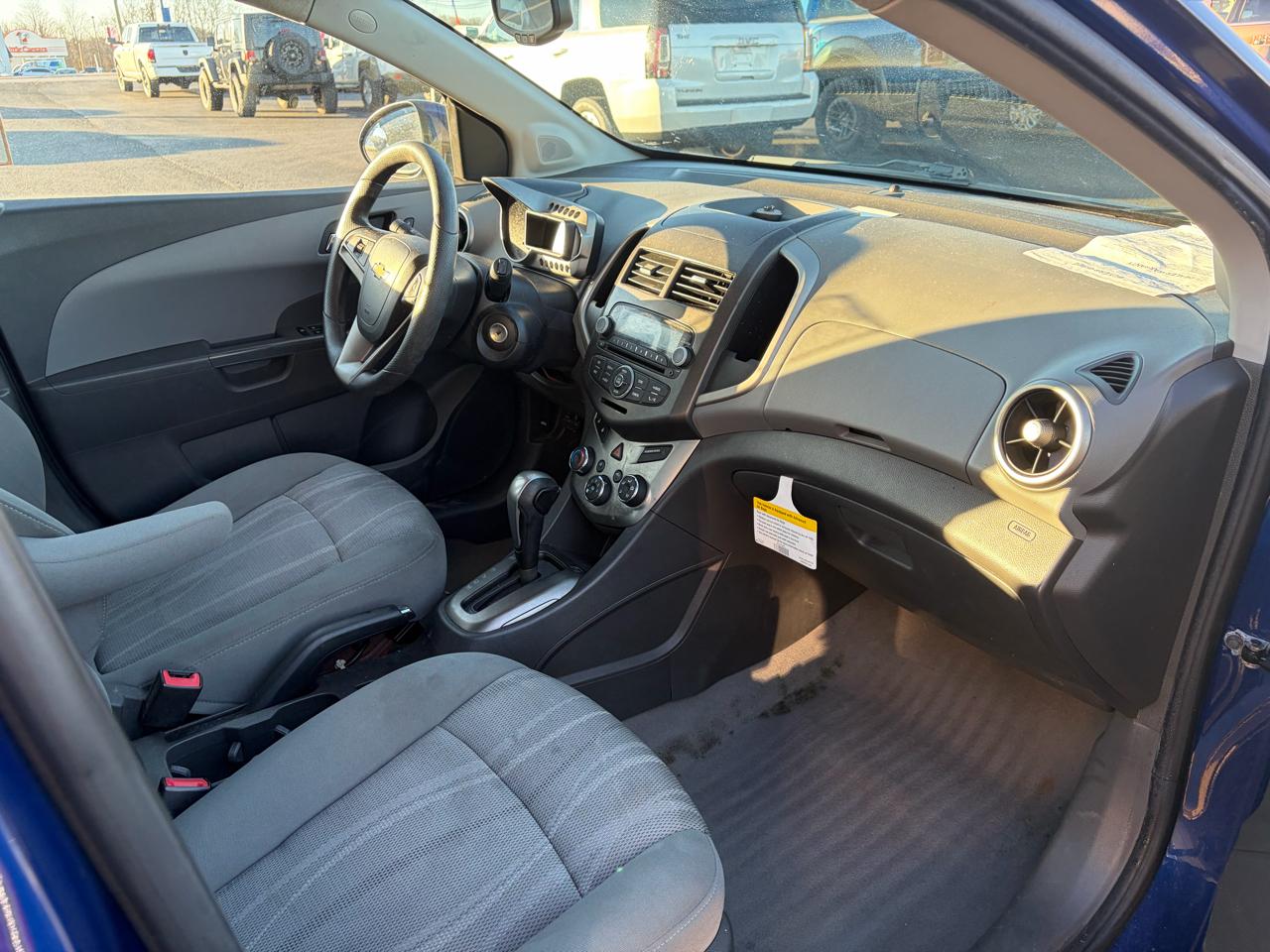 Chevrolet Sonic 5dr HB Auto LT 2014