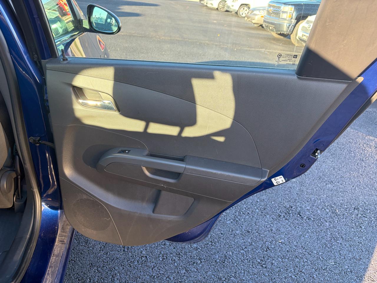 Chevrolet Sonic 5dr HB Auto LT 2014