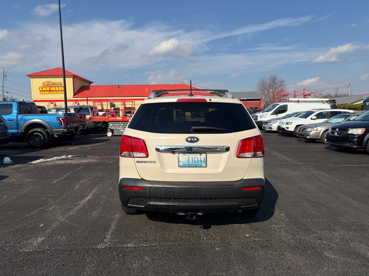 Kia Sorento 2WD 4dr I4-GDI LX 2012