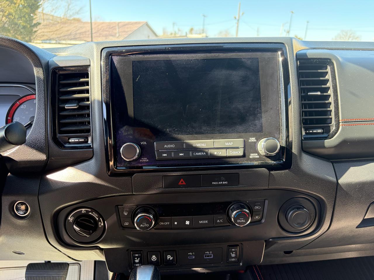 Nissan Frontier Crew Cab 4x4 PRO-4X Auto *Ltd Avail* 2023