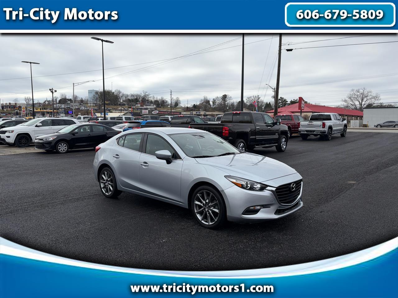 Mazda Mazda3 4-Door Touring Auto 2018