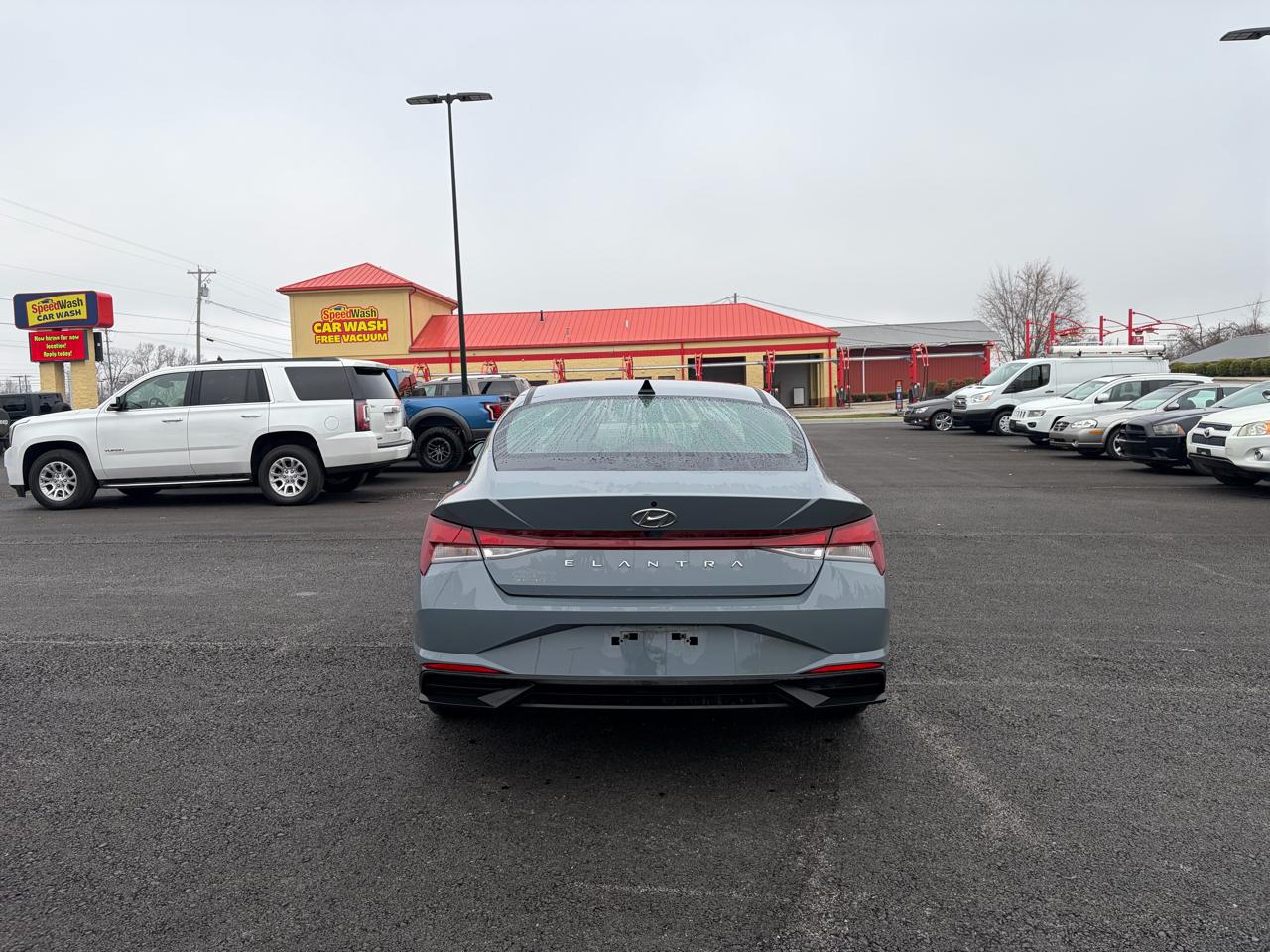 Hyundai Elantra SEL IVT 2023