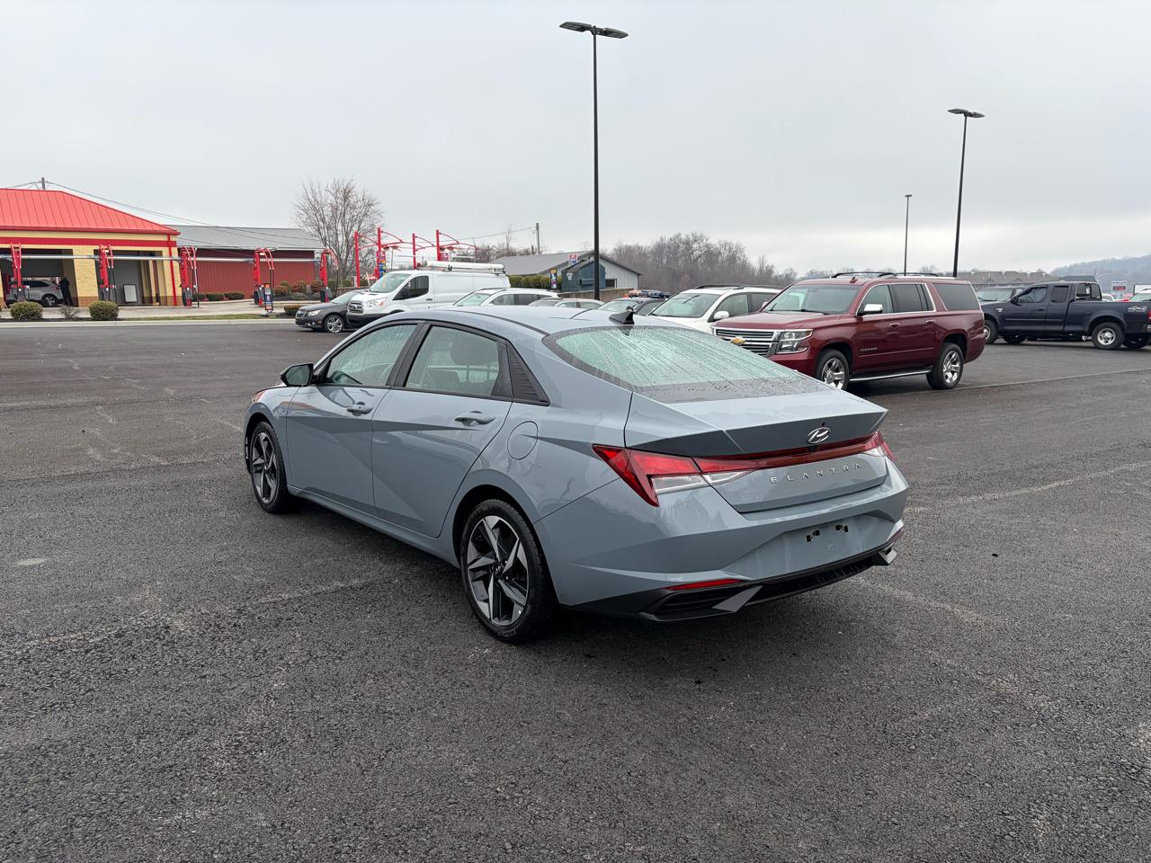 Hyundai Elantra SEL IVT 2023