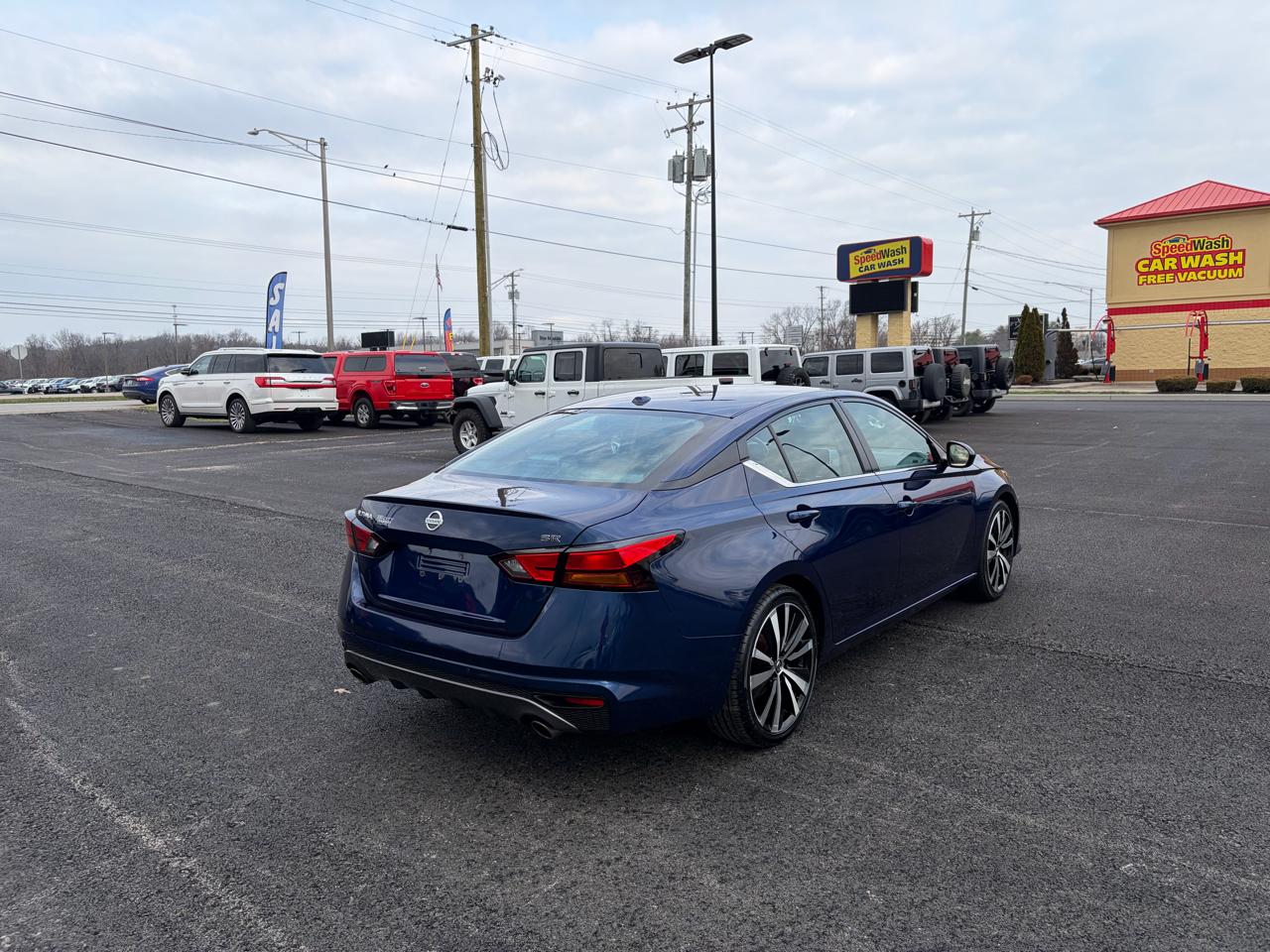 Nissan Altima 2.5 SR Sedan 2021