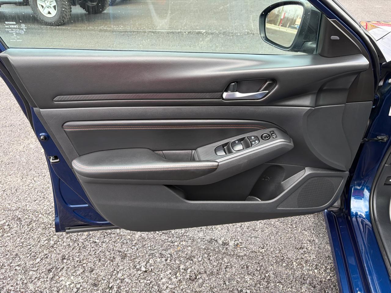 Nissan Altima 2.5 SR Sedan 2021