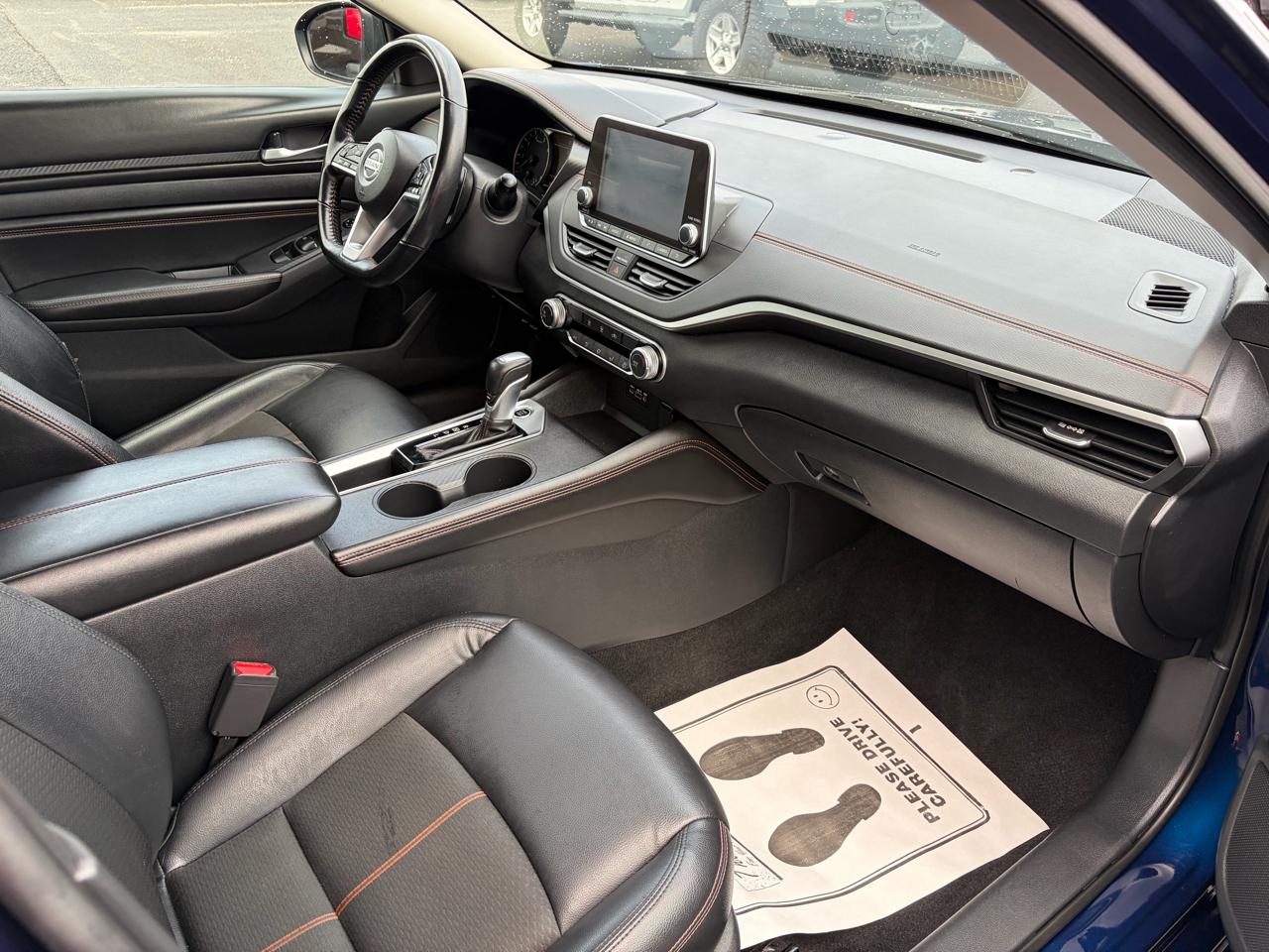 Nissan Altima 2.5 SR Sedan 2021