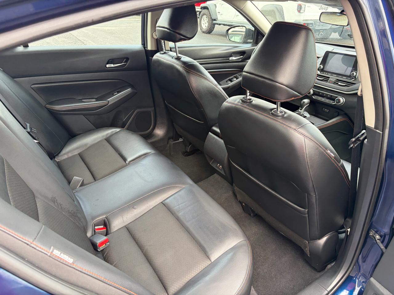 Nissan Altima 2.5 SR Sedan 2021