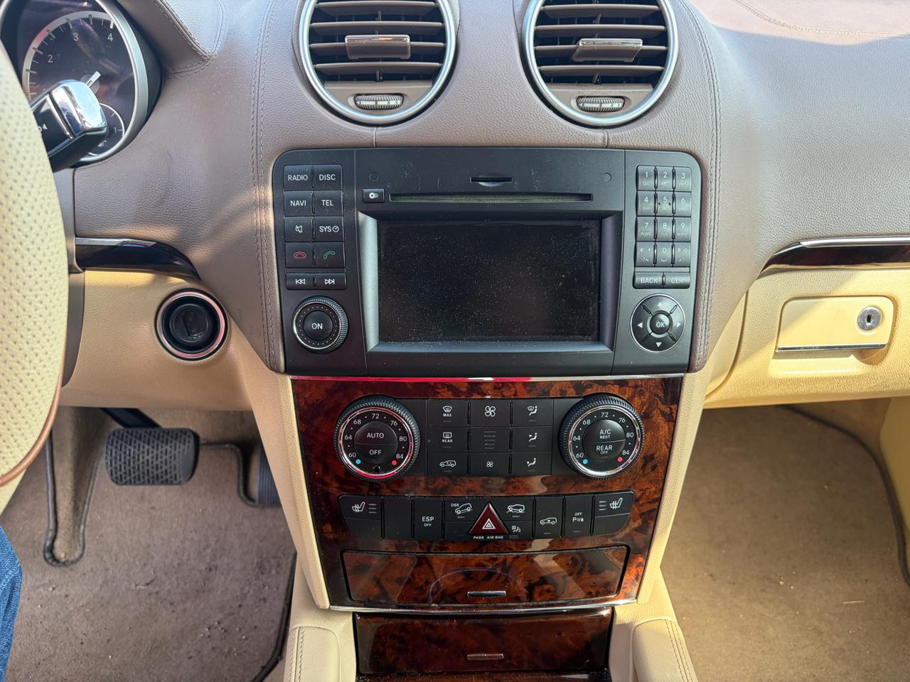 Mercedes-Benz GL-Class 4MATIC 4dr GL 450 2011