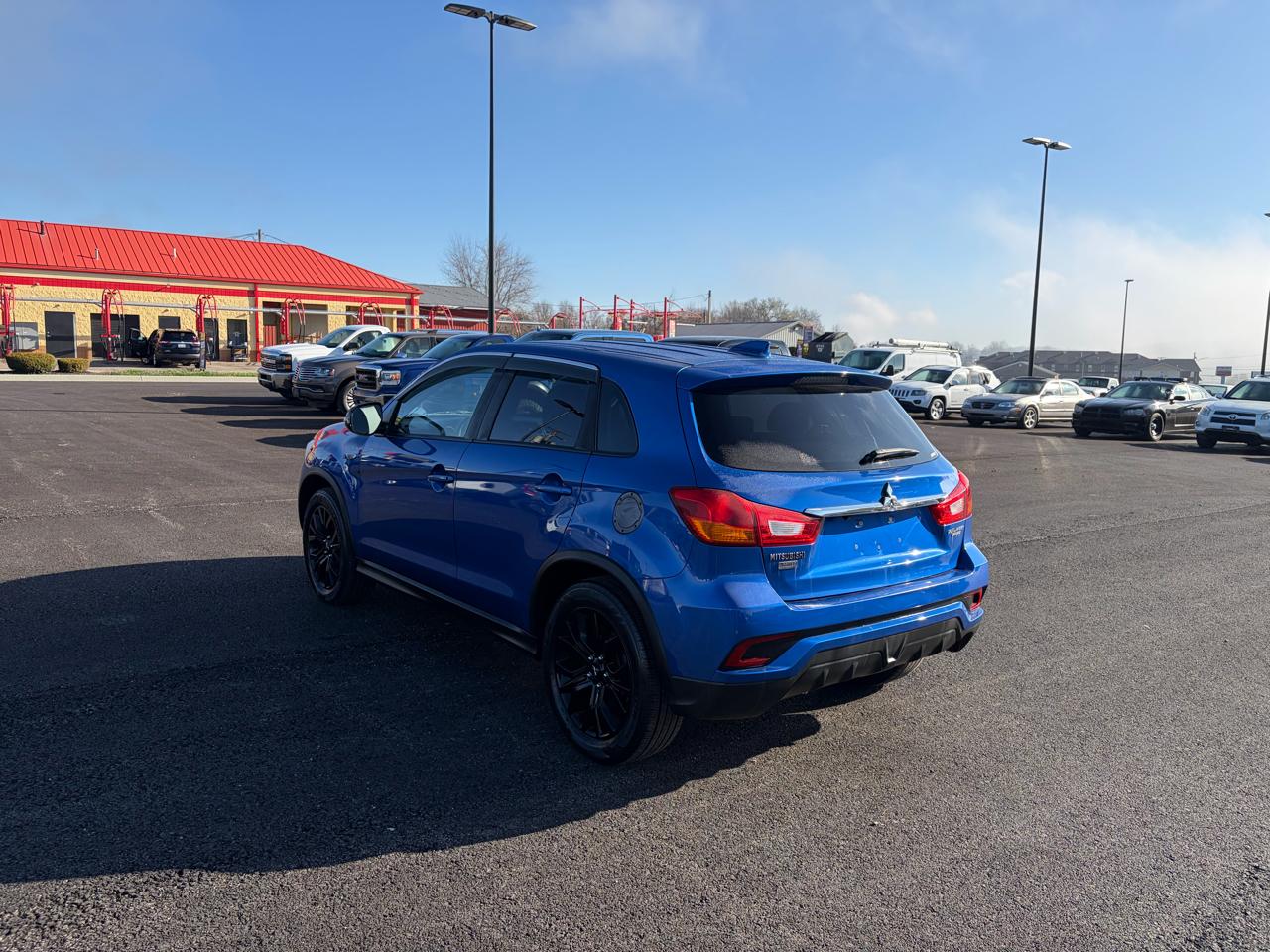 Mitsubishi Outlander Sport ES 2.0 AWC CVT 2018