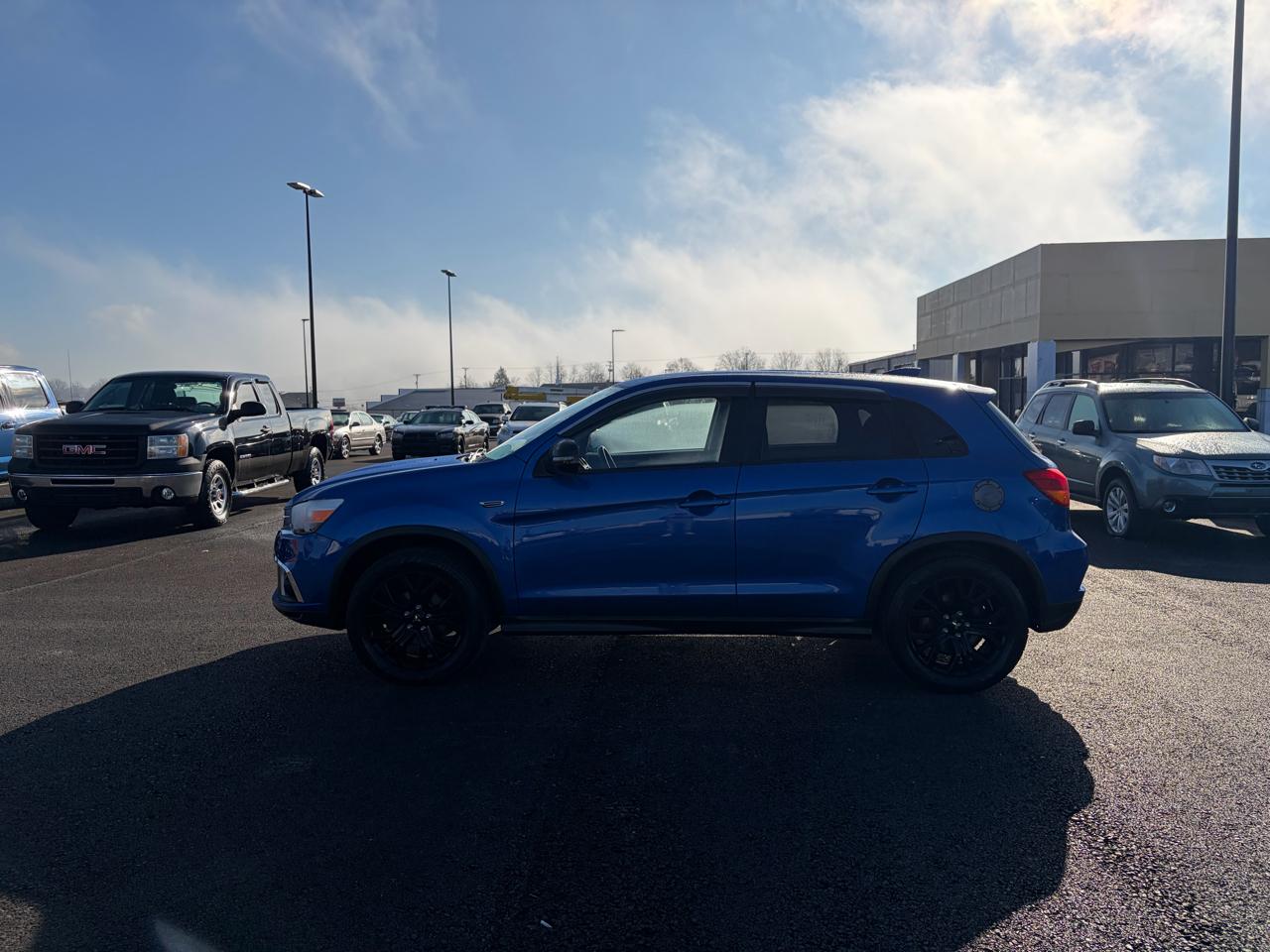 Mitsubishi Outlander Sport ES 2.0 AWC CVT 2018