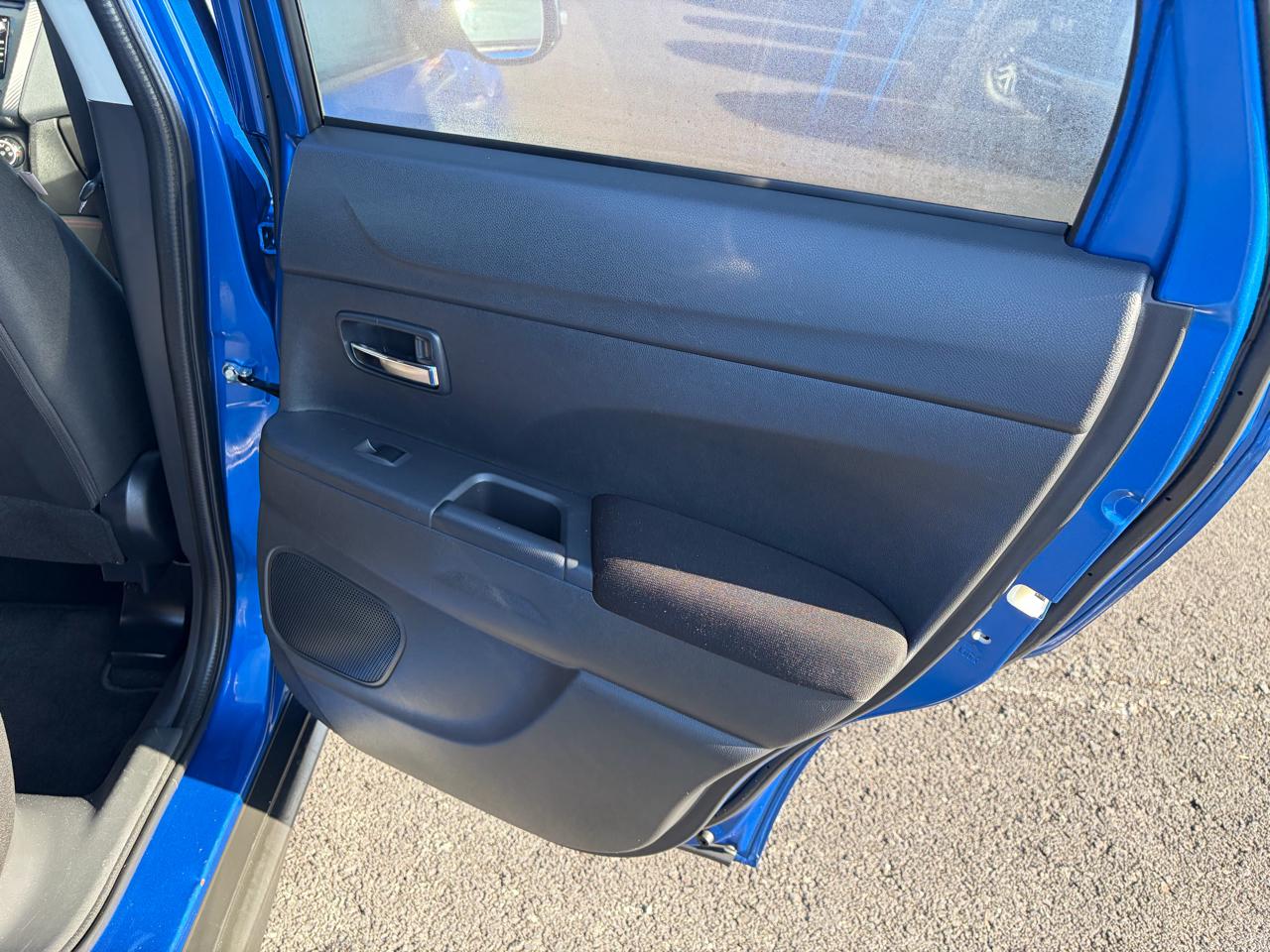 Mitsubishi Outlander Sport ES 2.0 AWC CVT 2018