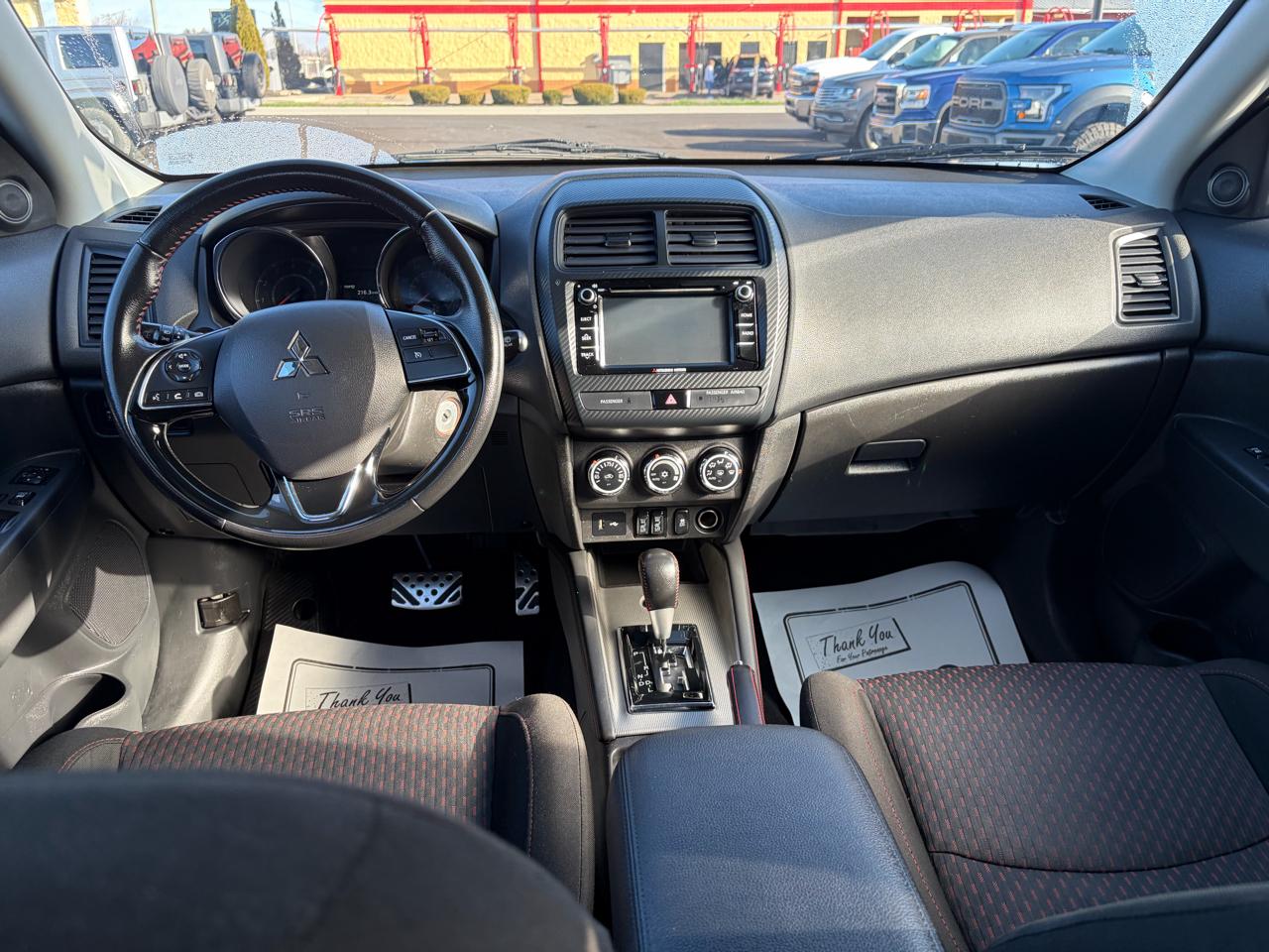 Mitsubishi Outlander Sport ES 2.0 AWC CVT 2018