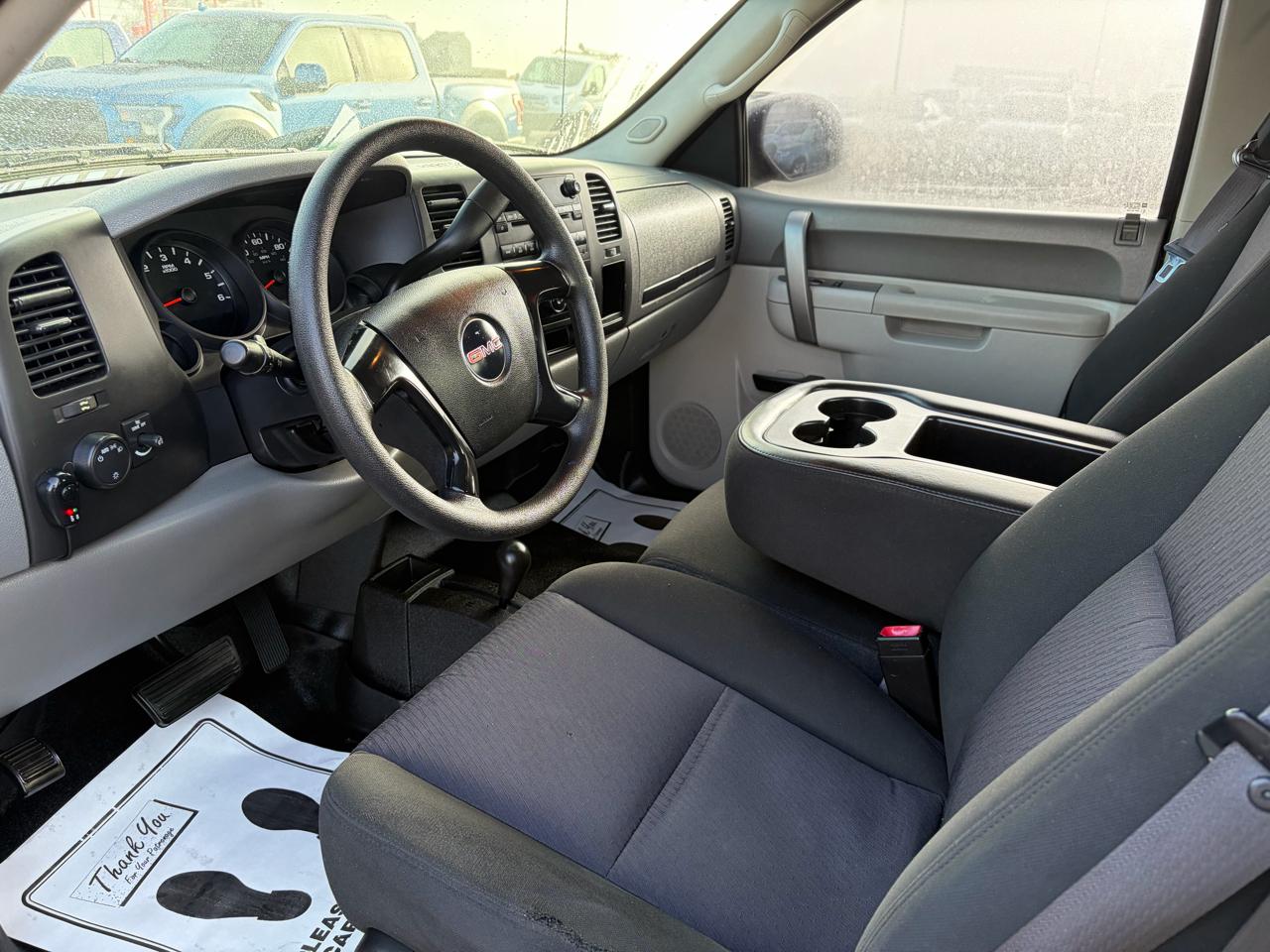 GMC Sierra 1500 4WD Ext Cab 143.5" Work Truck 2011