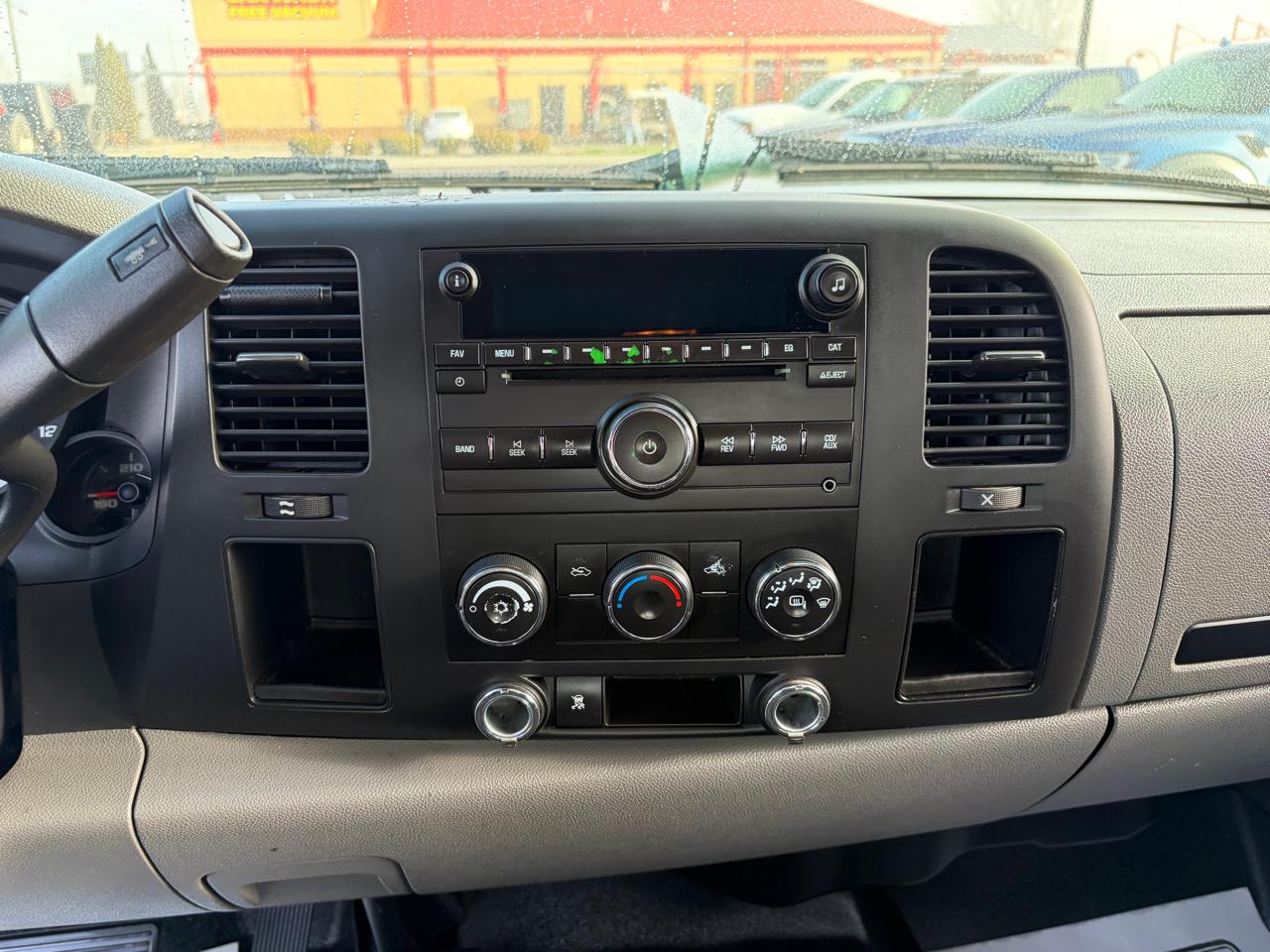 GMC Sierra 1500 4WD Ext Cab 143.5" Work Truck 2011