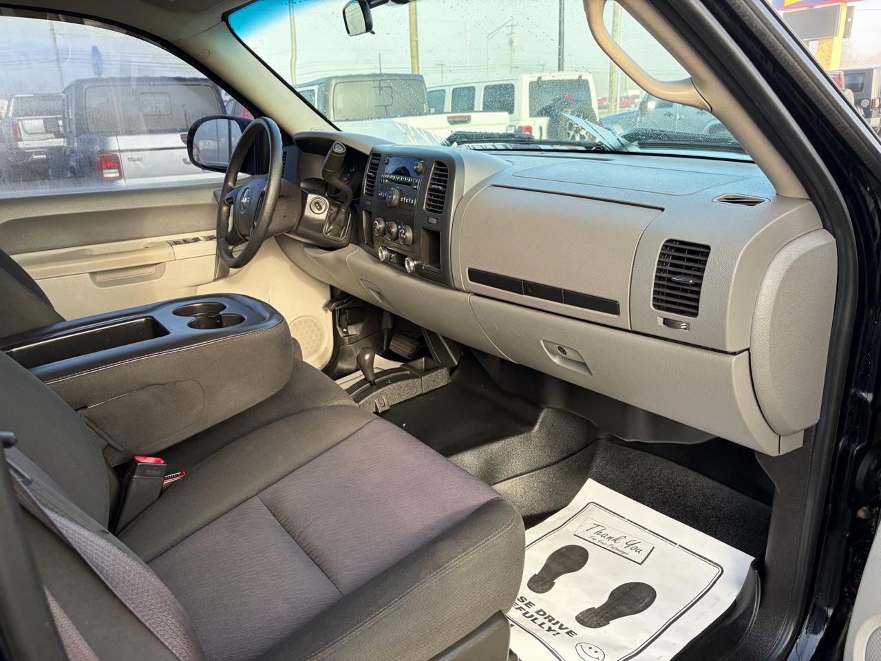 GMC Sierra 1500 4WD Ext Cab 143.5" Work Truck 2011