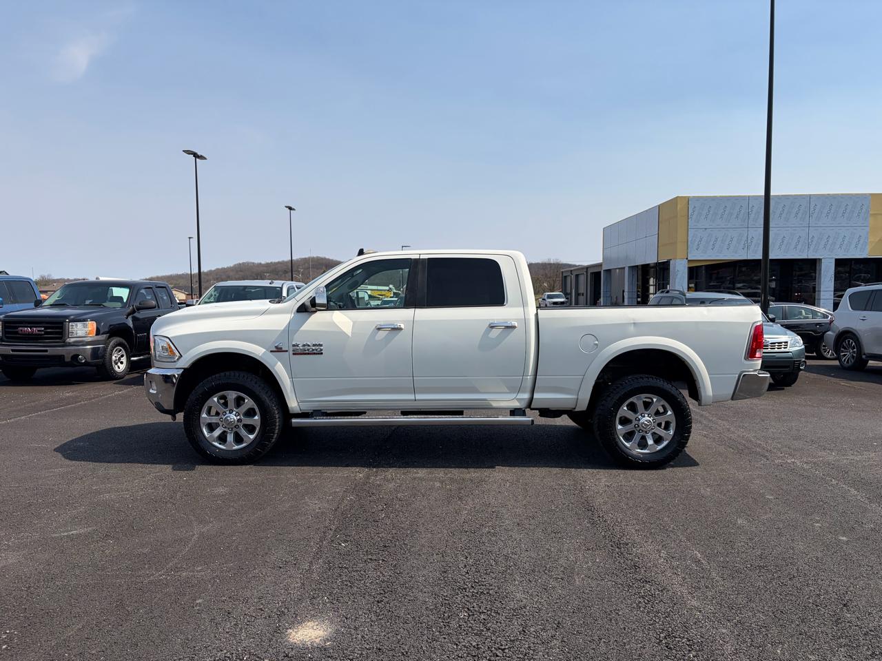 RAM 2500 4WD Crew Cab 149" Laramie 2016