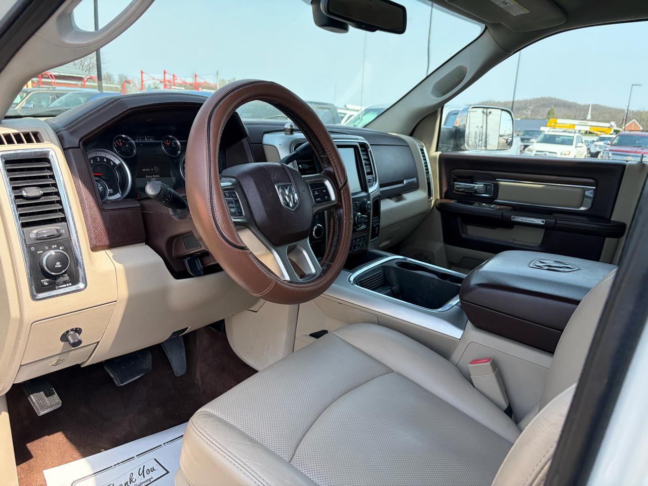 RAM 2500 4WD Crew Cab 149" Laramie 2016