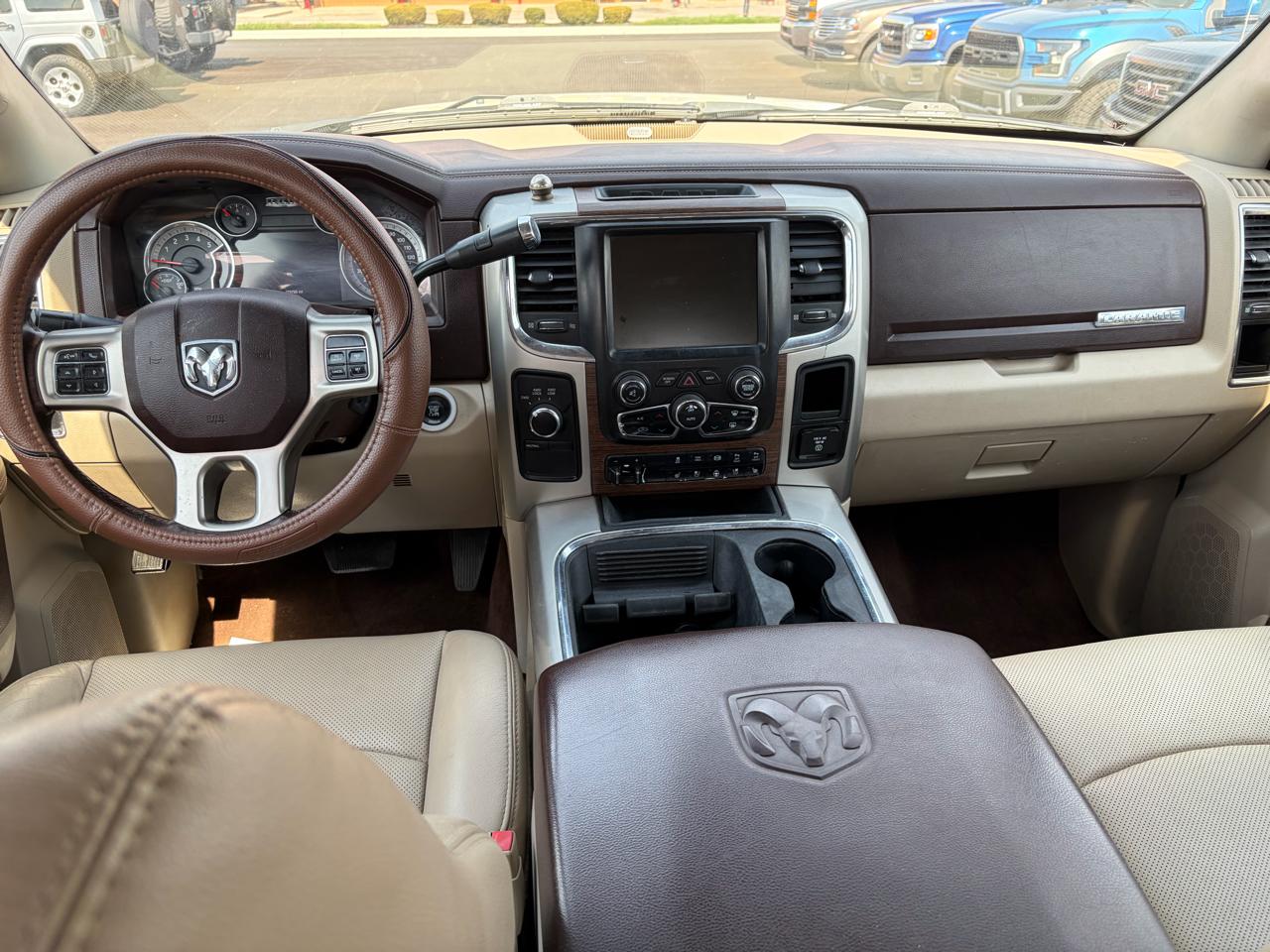 RAM 2500 4WD Crew Cab 149" Laramie 2016