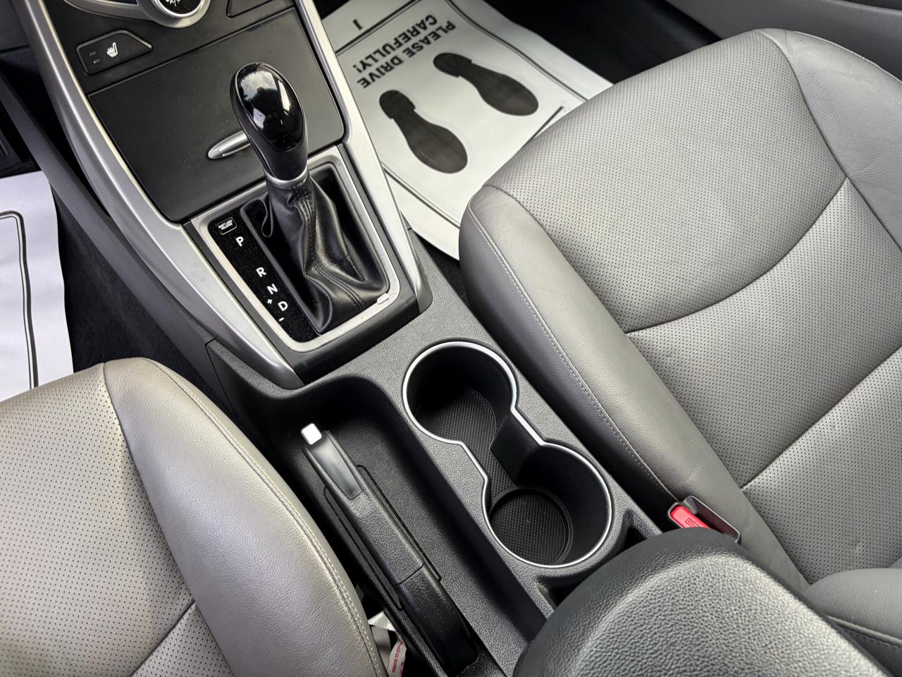 Hyundai Elantra 4dr Sdn Auto Limited (Ulsan Plant) 2015