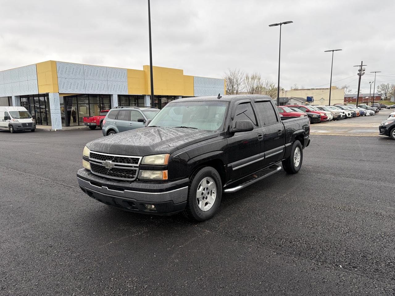 Chevrolet Silverado 1500 Crew Cab 143.5" WB 2WD LT2 2006