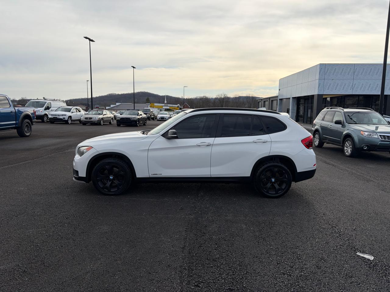 BMW X1 RWD 4dr sDrive28i 2015