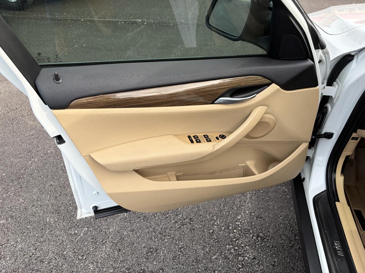 BMW X1 RWD 4dr sDrive28i 2015