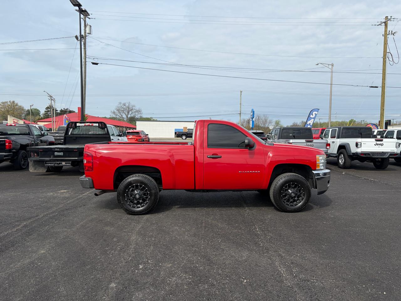 Chevrolet Silverado 1500 4WD Reg Cab 119.0" Work Truck 2013