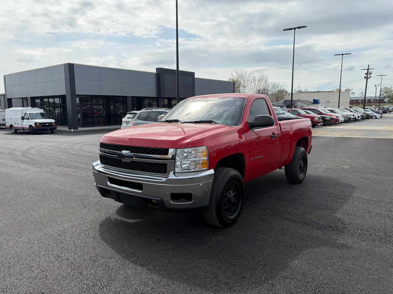 Chevrolet Silverado 1500 4WD Reg Cab 119.0" Work Truck 2013