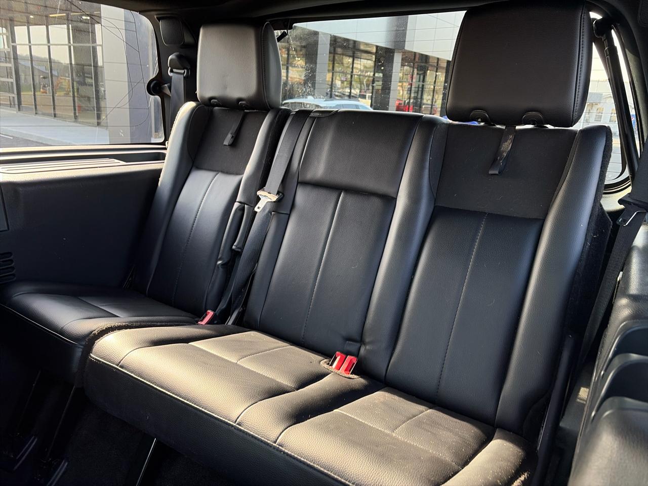 Ford Expedition 4WD 4dr Limited 2015