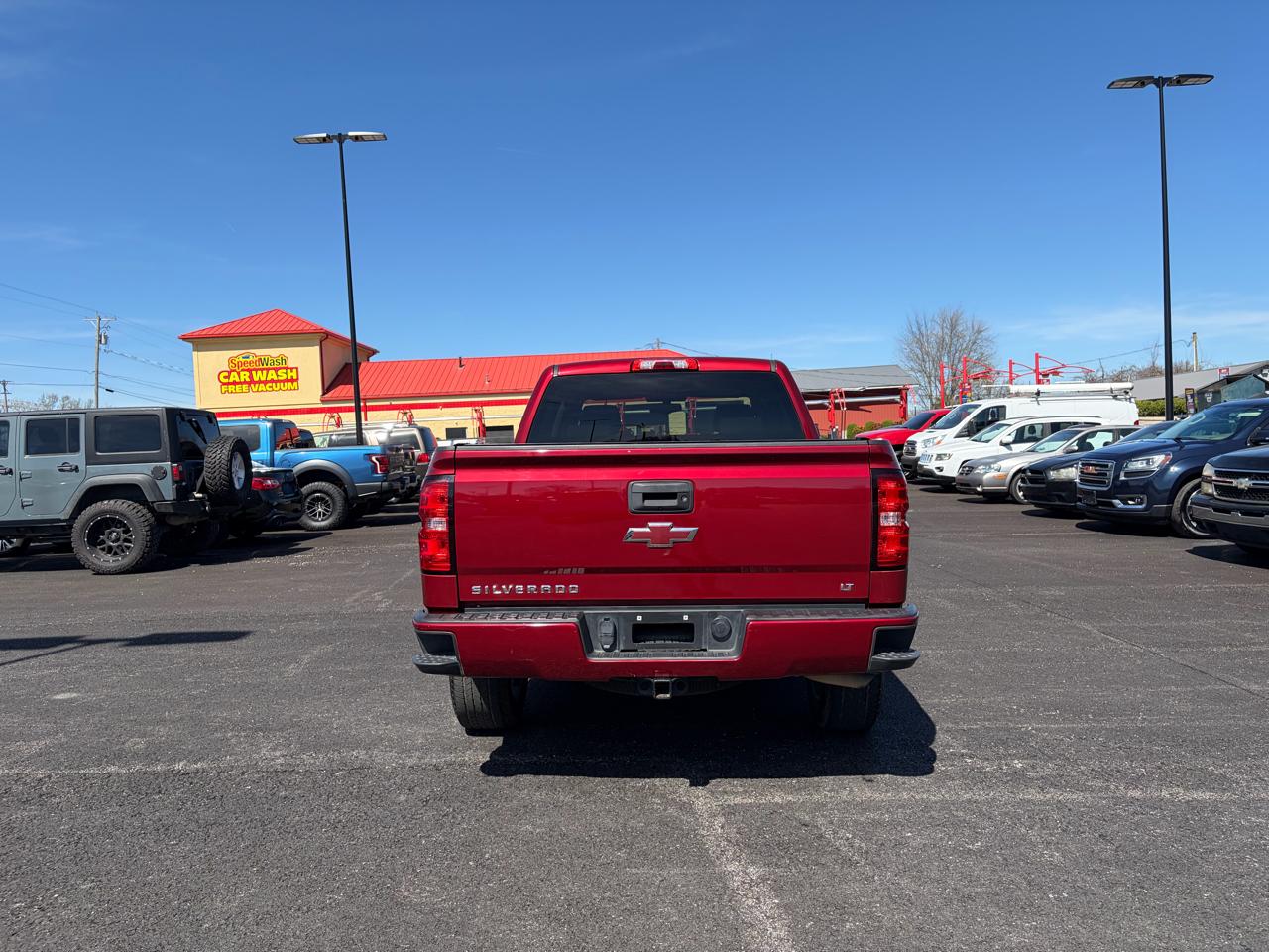 Chevrolet Silverado 1500 4WD Crew Cab 143.5" LT w/2LT 2018