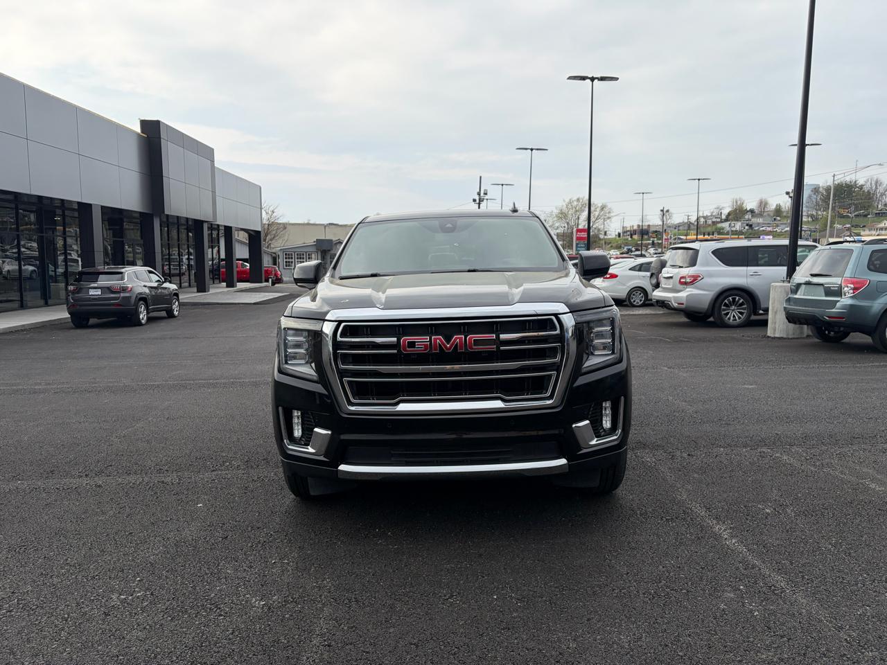 GMC Yukon XL 4WD 4dr SLT 2021