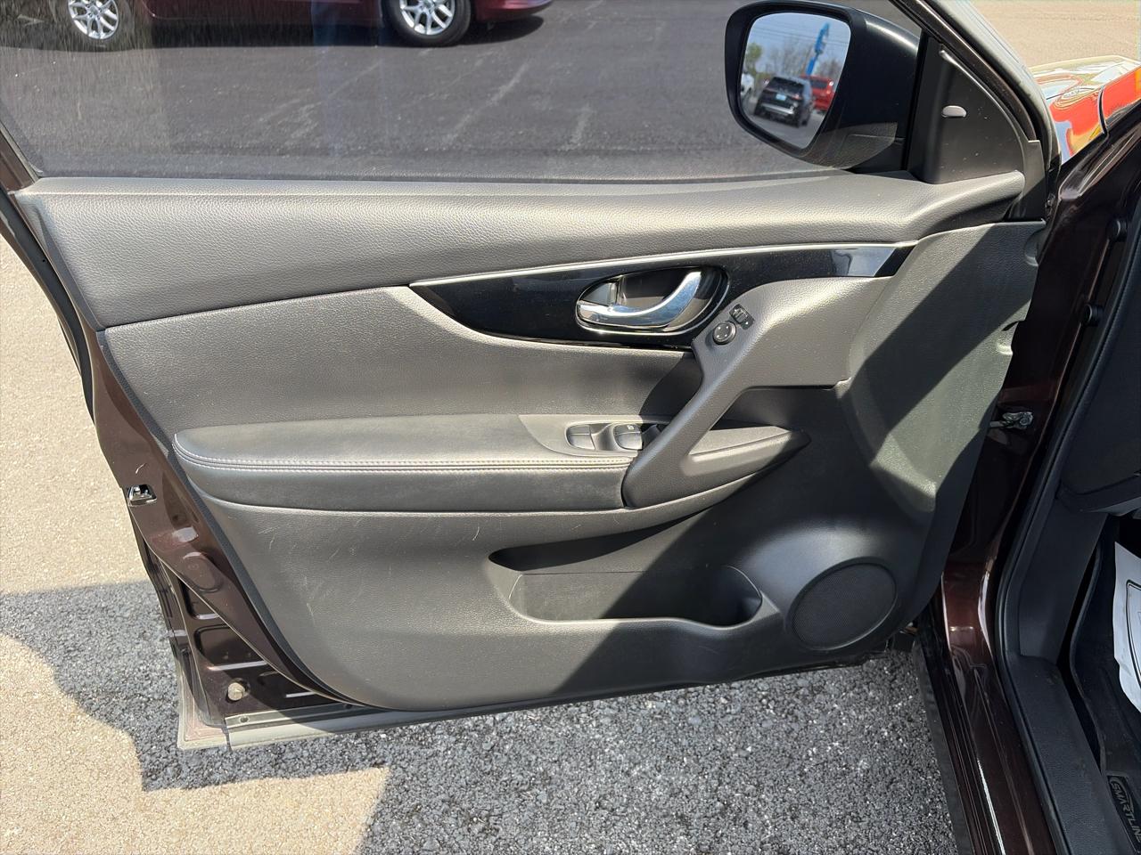 Nissan Rogue Sport AWD SL 2017