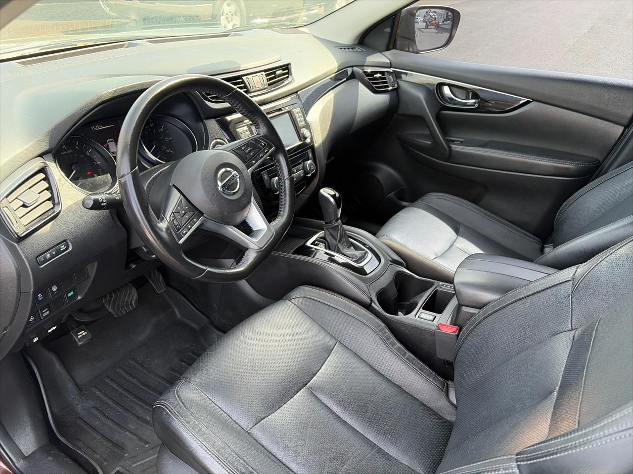 Nissan Rogue Sport AWD SL 2017