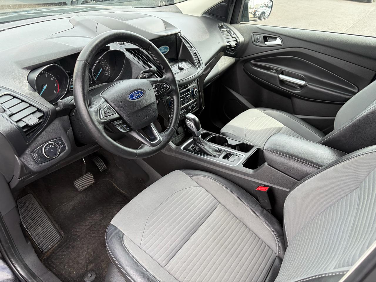 Ford Escape SE FWD 2019